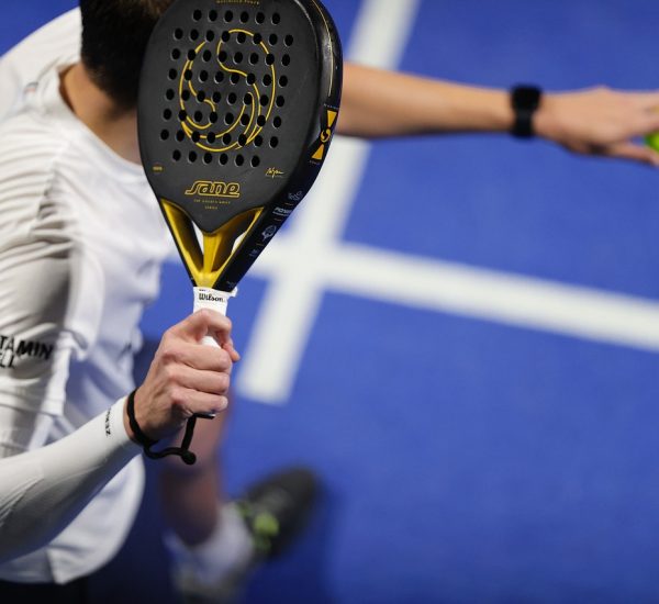 Premium Padel Rackets: Insights into high-end, professional-level rackets.